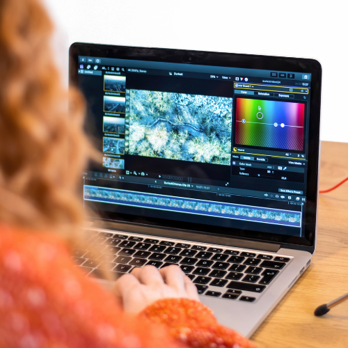 A Importância da Produção de Vídeos para Engajar Audiências Internacionais